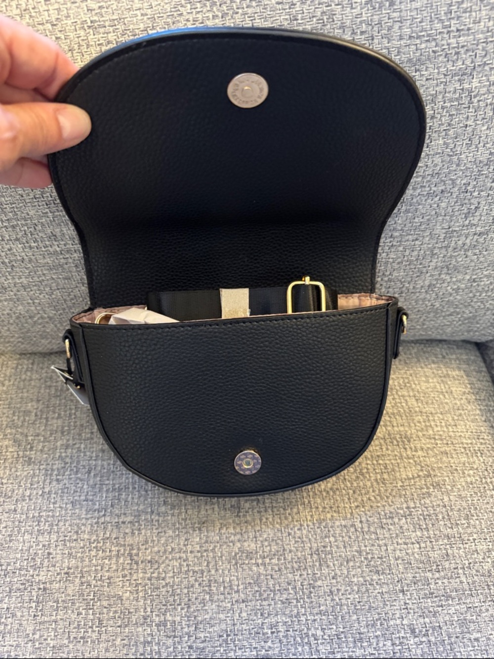 Kedzie Black Luna Crossbody Bag - Picture 4 of 4
